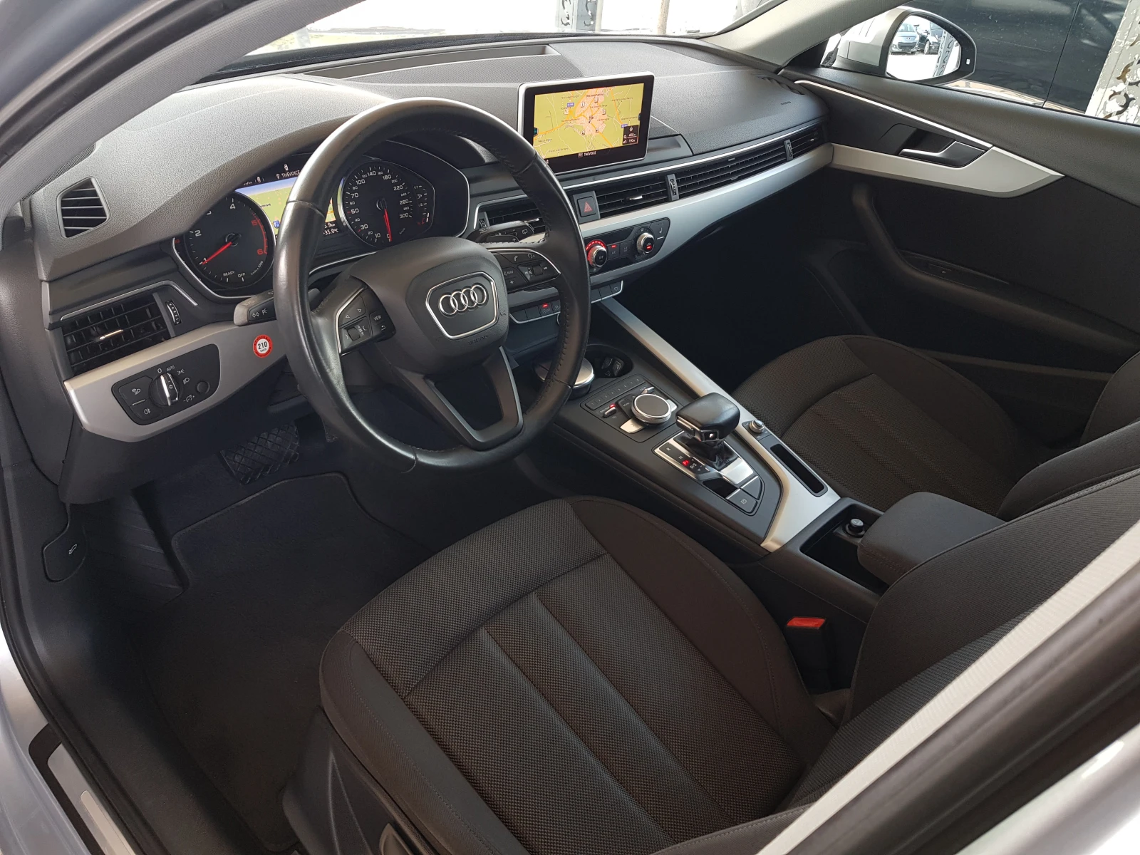 Audi A4 2.0 TDI-150 к.с. /05/2019г. EURO 6D ЛИЗИНГ - изображение 9