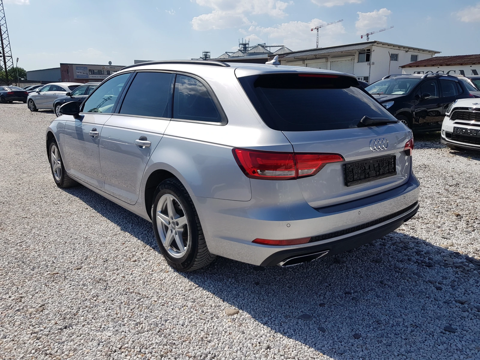 Audi A4 2.0 TDI-150 к.с. /05/2019г. EURO 6D ЛИЗИНГ - изображение 7