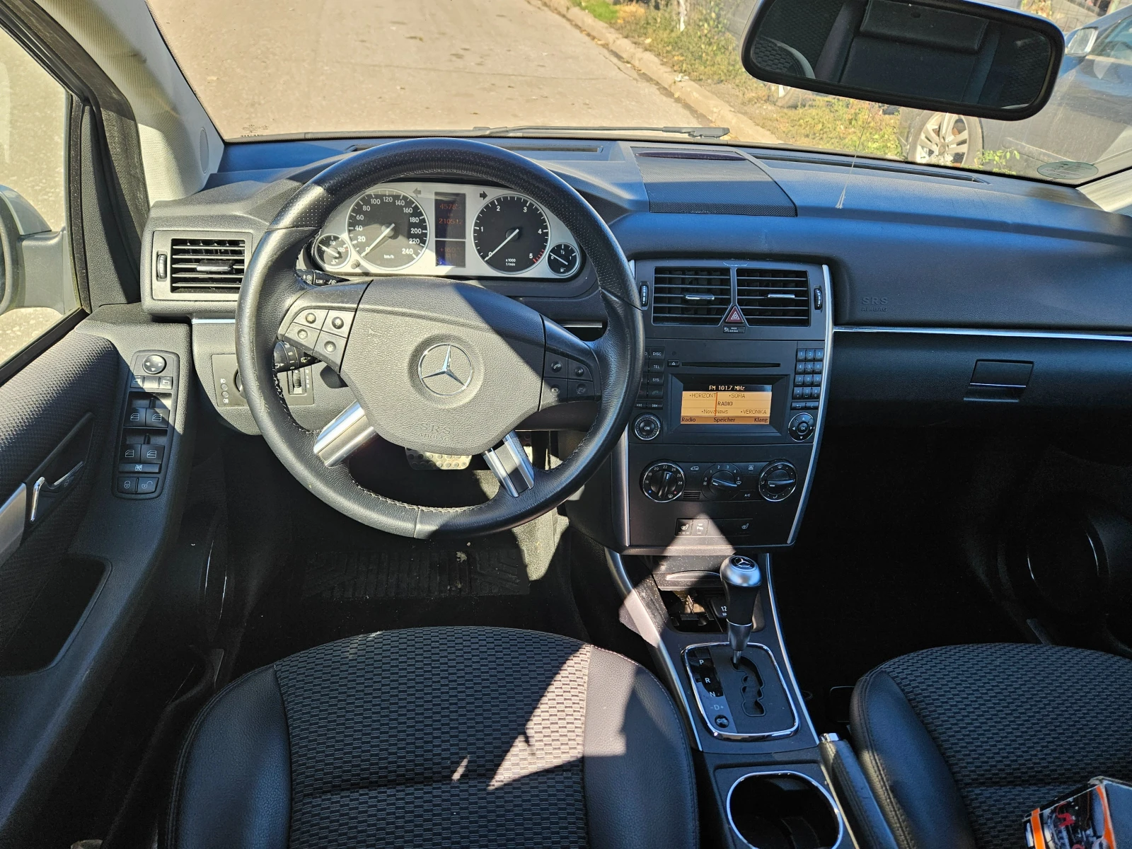 Mercedes-Benz B 200 2.0 CDi | Mobile.bg   13