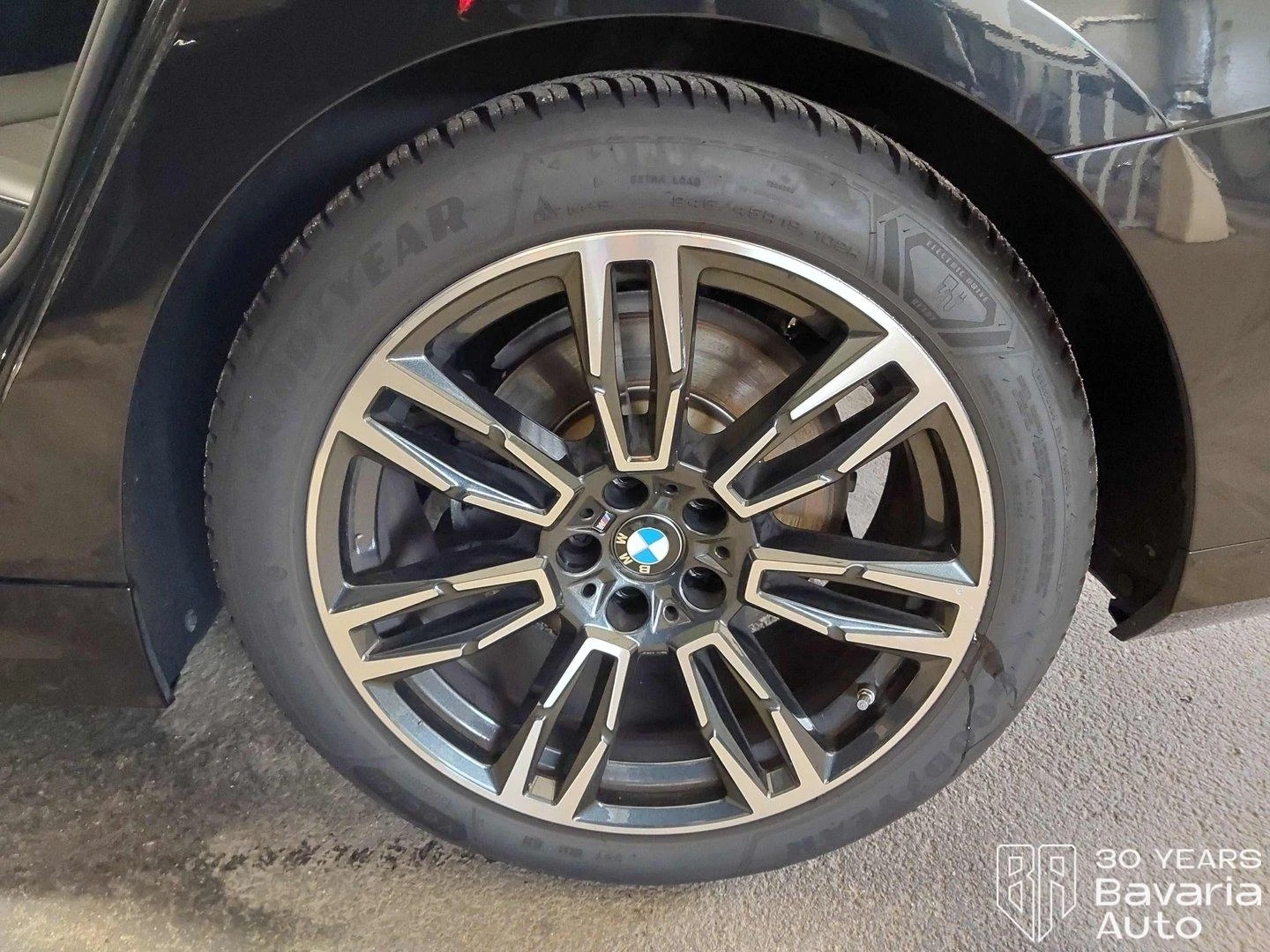 BMW 520 i Touring M Sport Paket Steptronic | Mobile.bg   12