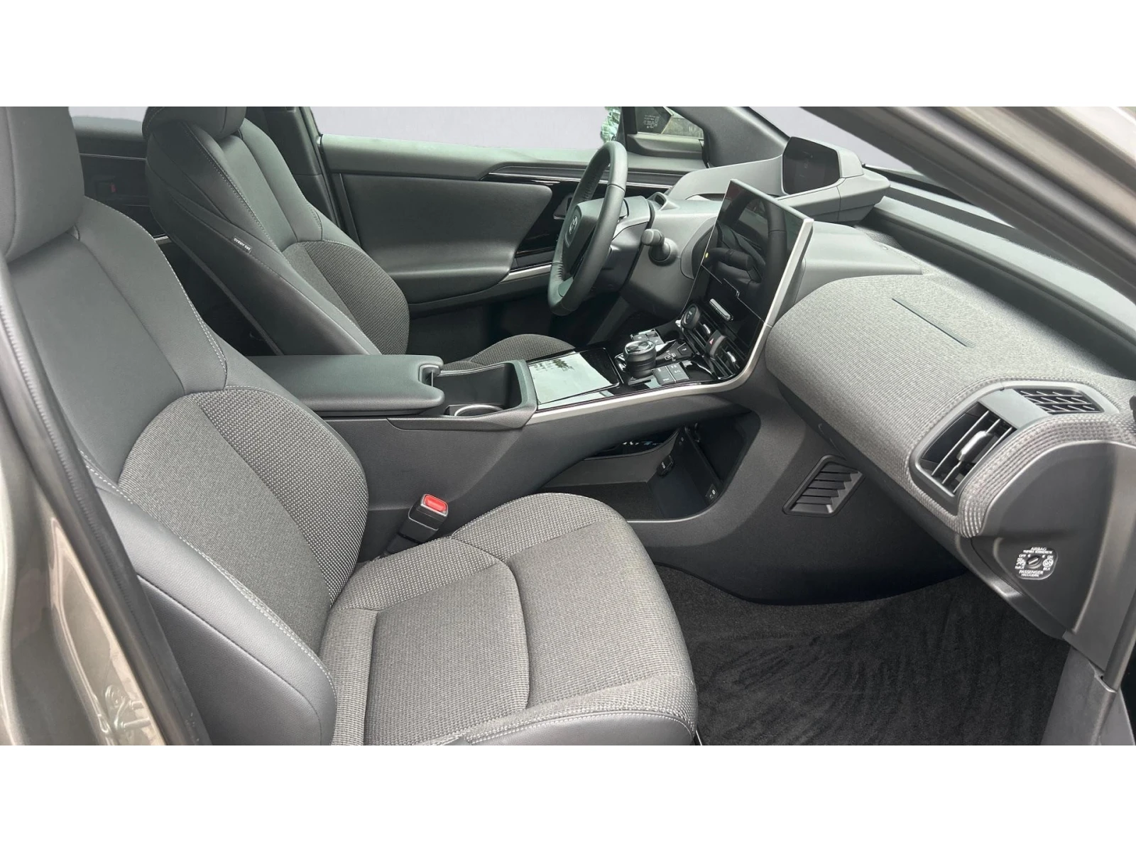 Toyota bZ4X Месечна вноска от 960 лв. - изображение 6