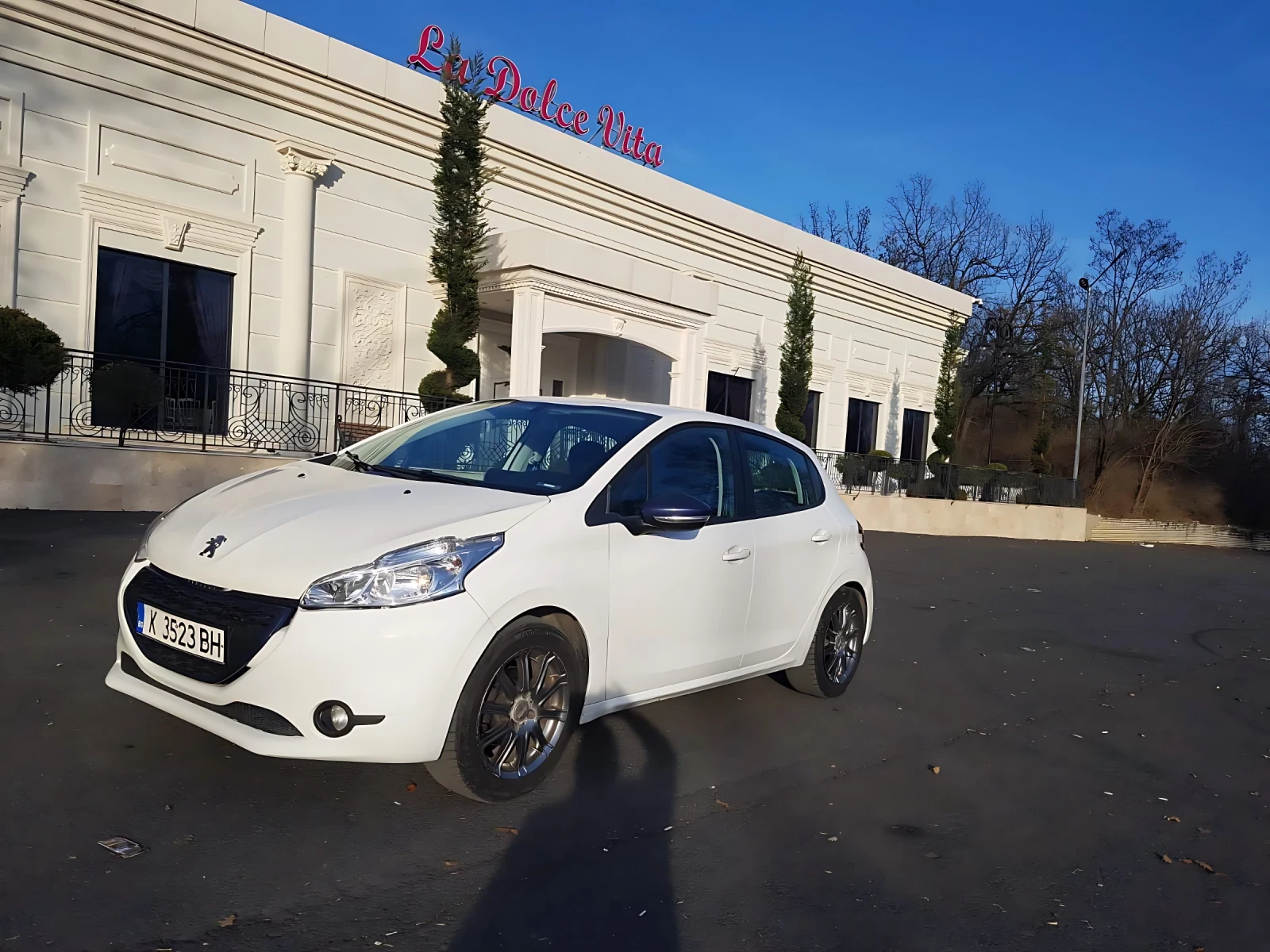 Peugeot 208 1.0 VVT | Mobile.bg   1