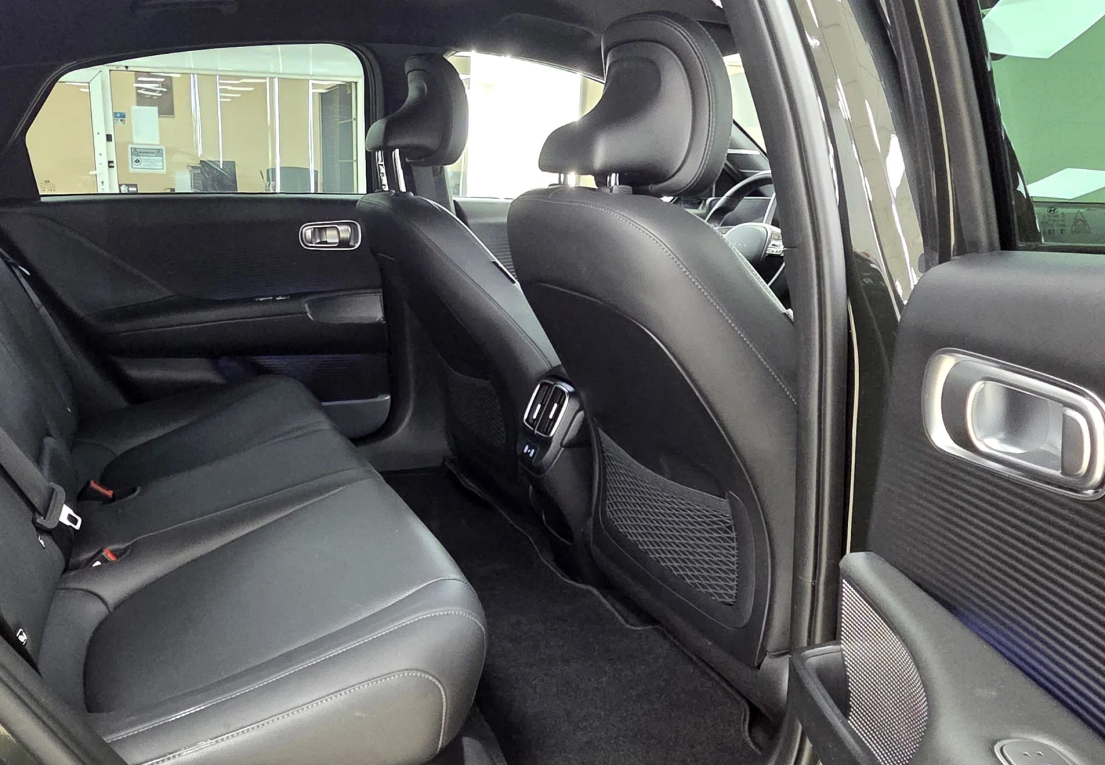 Hyundai Ioniq 6 12.2023/AWD/77, 4KWh - изображение 10