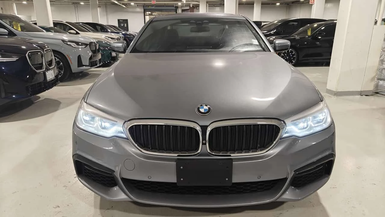 BMW 540 * 540i xDrive * CARFAX * ЦЕНА ДО БГ, снимка 5 - Автомобили и джипове - 53990621