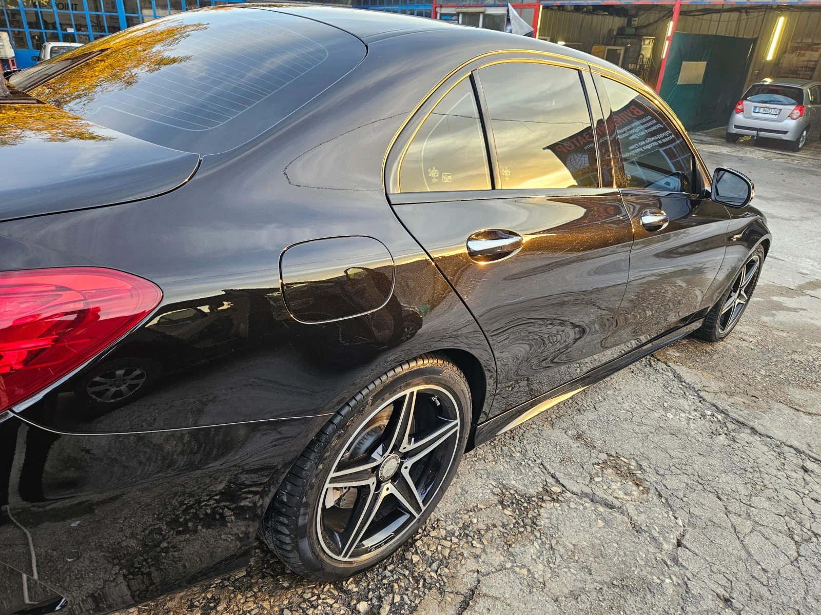 Mercedes-Benz C 43 AMG, снимка 4 - Автомобили и джипове - 54070298