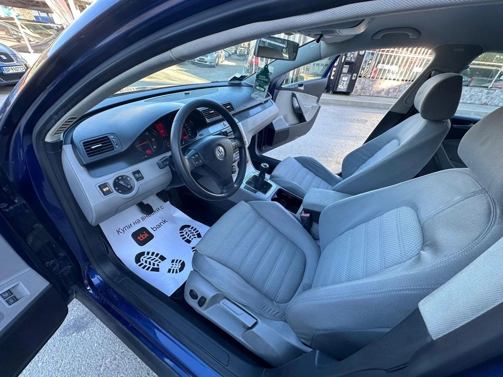 VW Passat 2.0TDI - КЛИМАТРОНИК, снимка 9 - Автомобили и джипове - 54130952