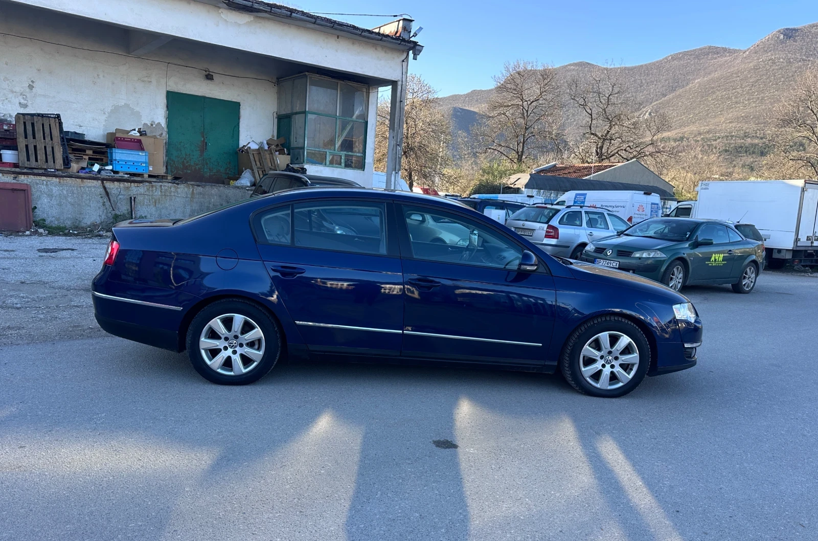 VW Passat 2.0TDI - КЛИМАТРОНИК, снимка 4 - Автомобили и джипове - 54130952