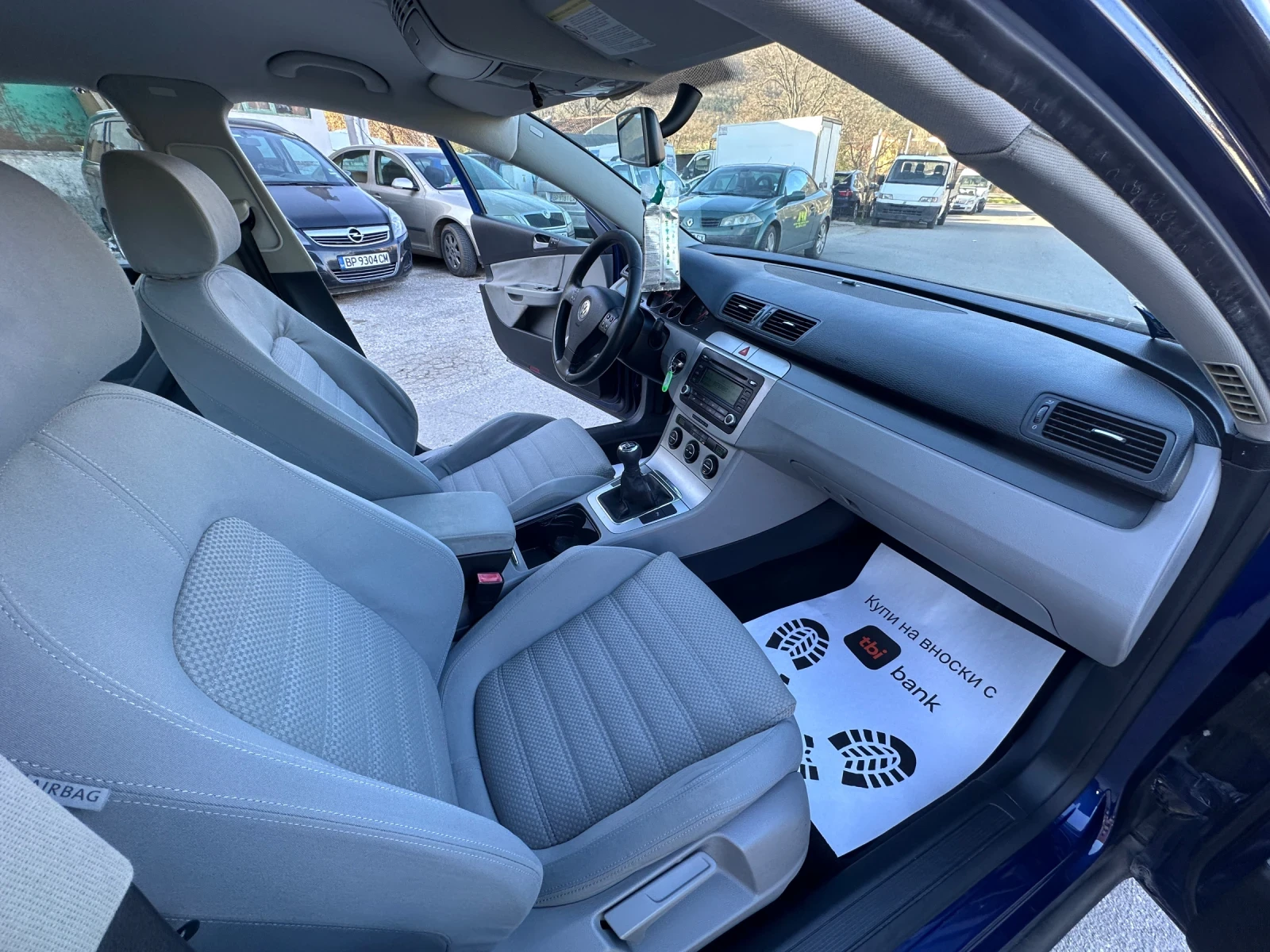 VW Passat 2.0TDI - КЛИМАТРОНИК, снимка 10 - Автомобили и джипове - 54130952