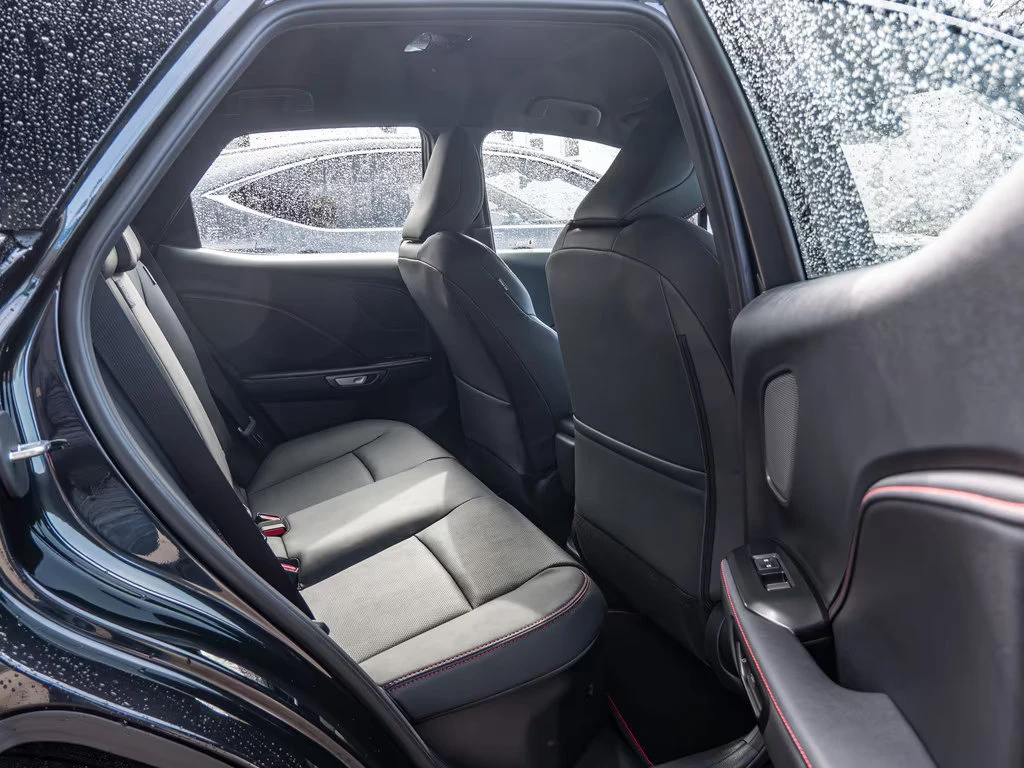 Lexus LBX 1.5HEV/136HP/ELEGANT/BLACK/CAM/NAVI/ACC/CPLAY/286q, снимка 14 - Автомобили и джипове - 54510973
