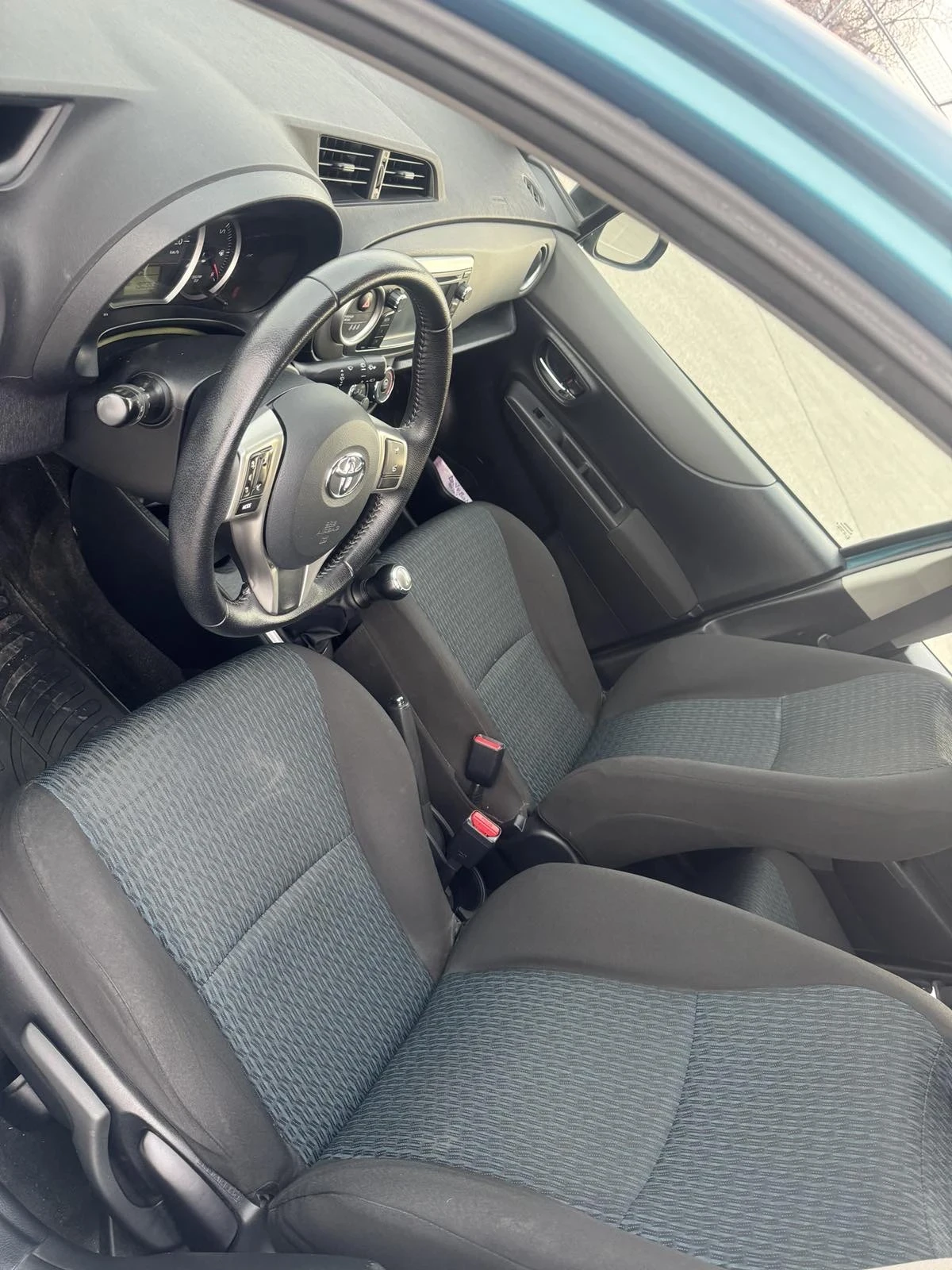 Toyota Yaris, снимка 2 - Автомобили и джипове - 54598033
