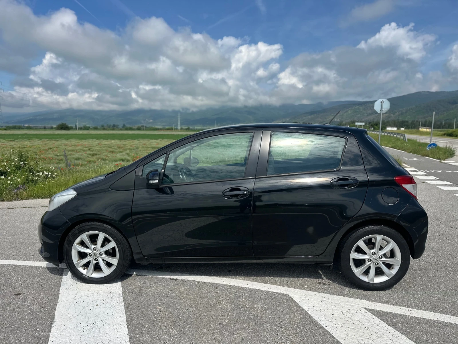 Toyota Yaris 1.4 D4D NAVI KAMERA | Mobile.bg � ����������� 4