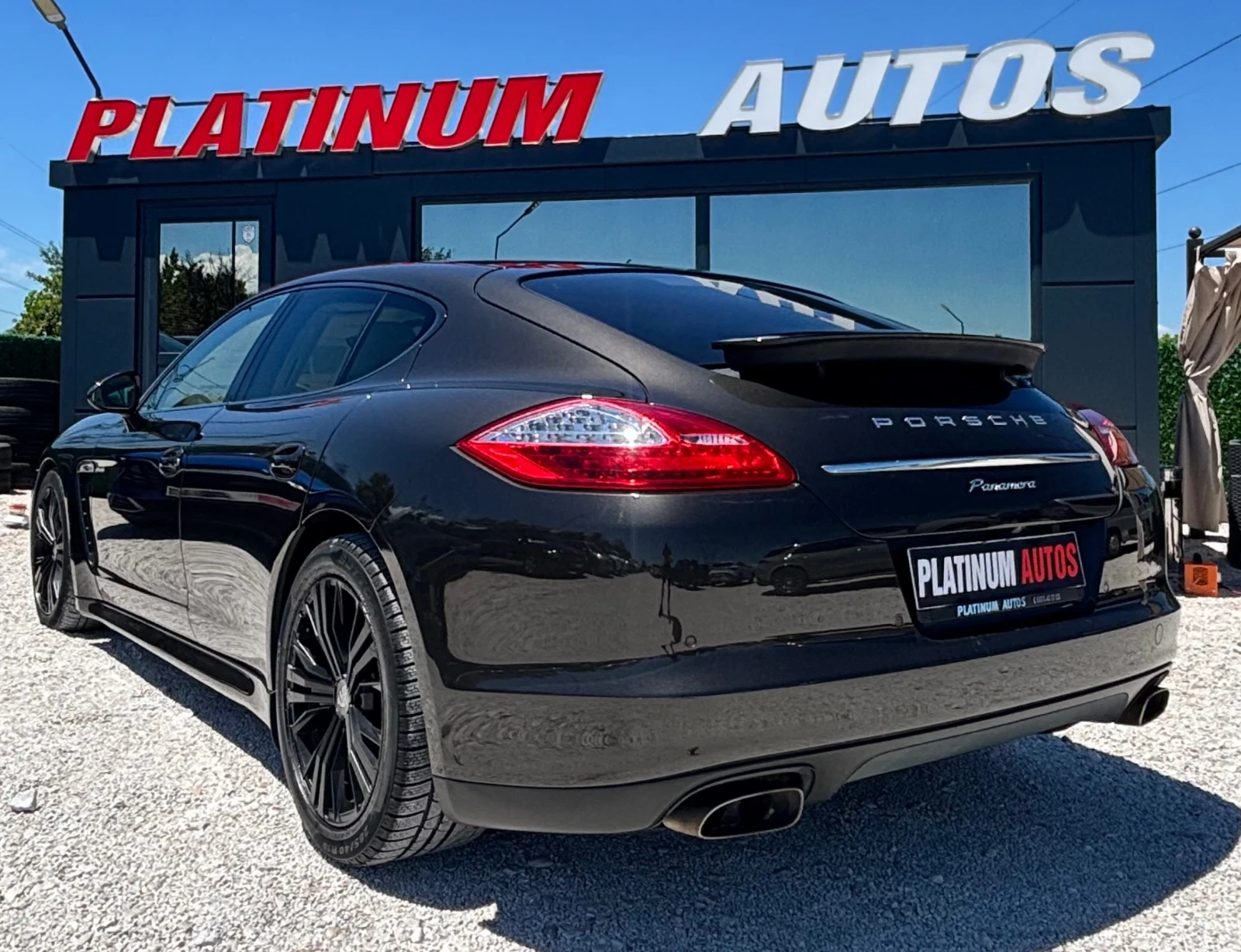 Porsche Panamera 3.0D/ПАНОРАМА/ПОДГРЕВ/КСЕНОН/TOP, снимка 5 - Автомобили и джипове - 54912346