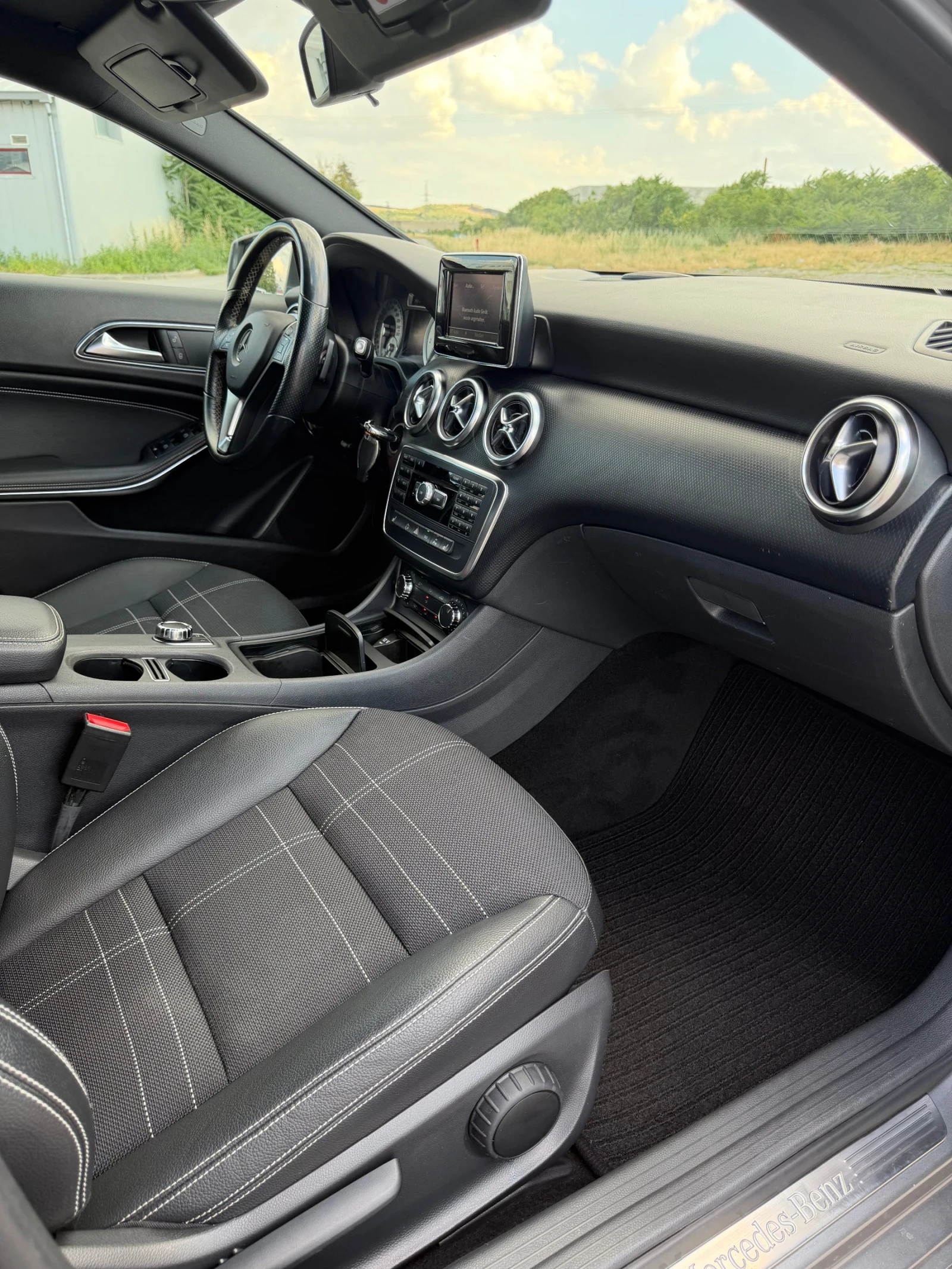 Mercedes-Benz A 180 CDI 7-G tronic НАВИ /ПОДГРЕВ/ Камера LED, снимка 14 - Автомобили и джипове - 55075564