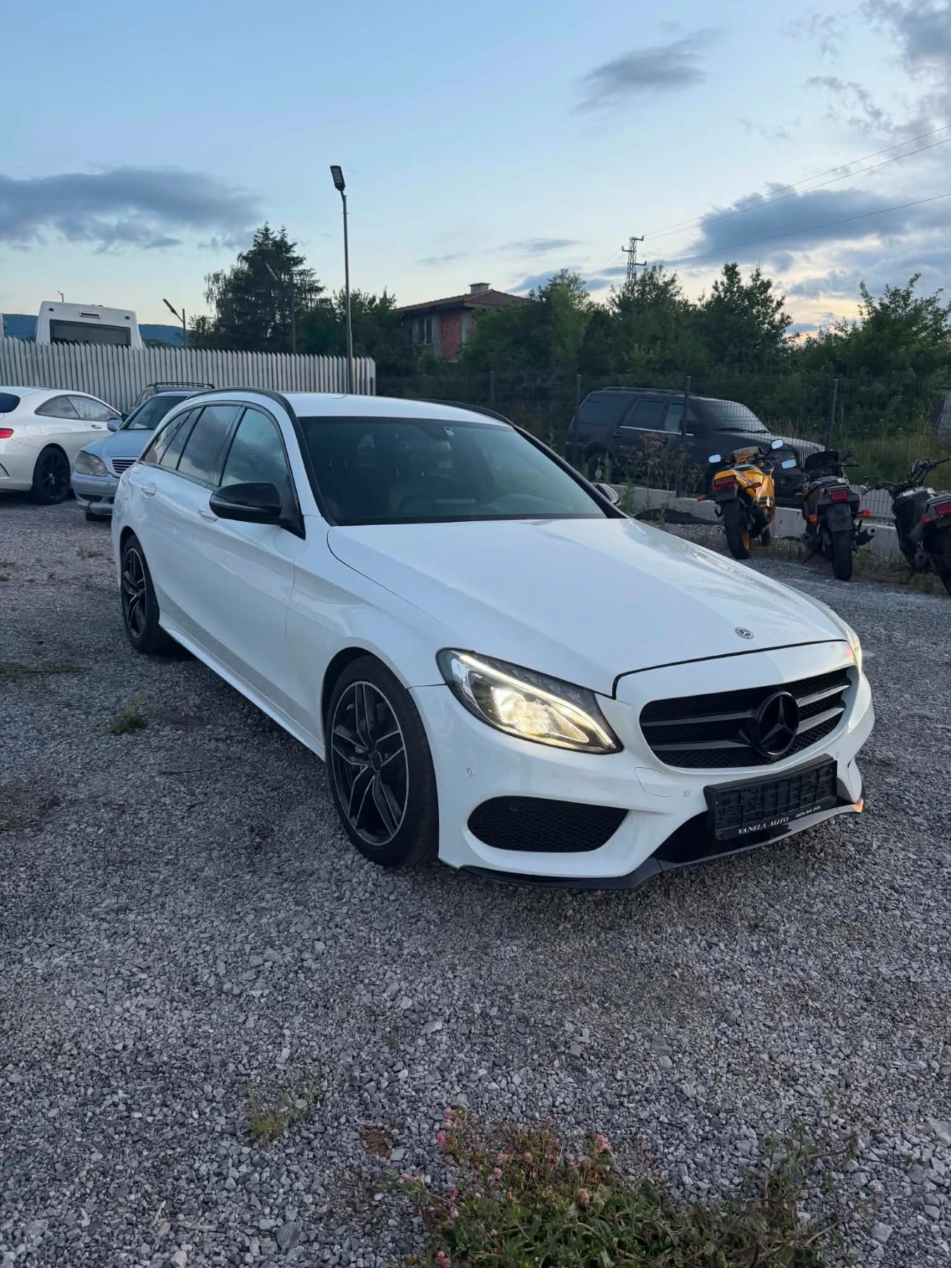 Mercedes-Benz C 220 9G Tronic, снимка 4 - Автомобили и джипове - 55091214