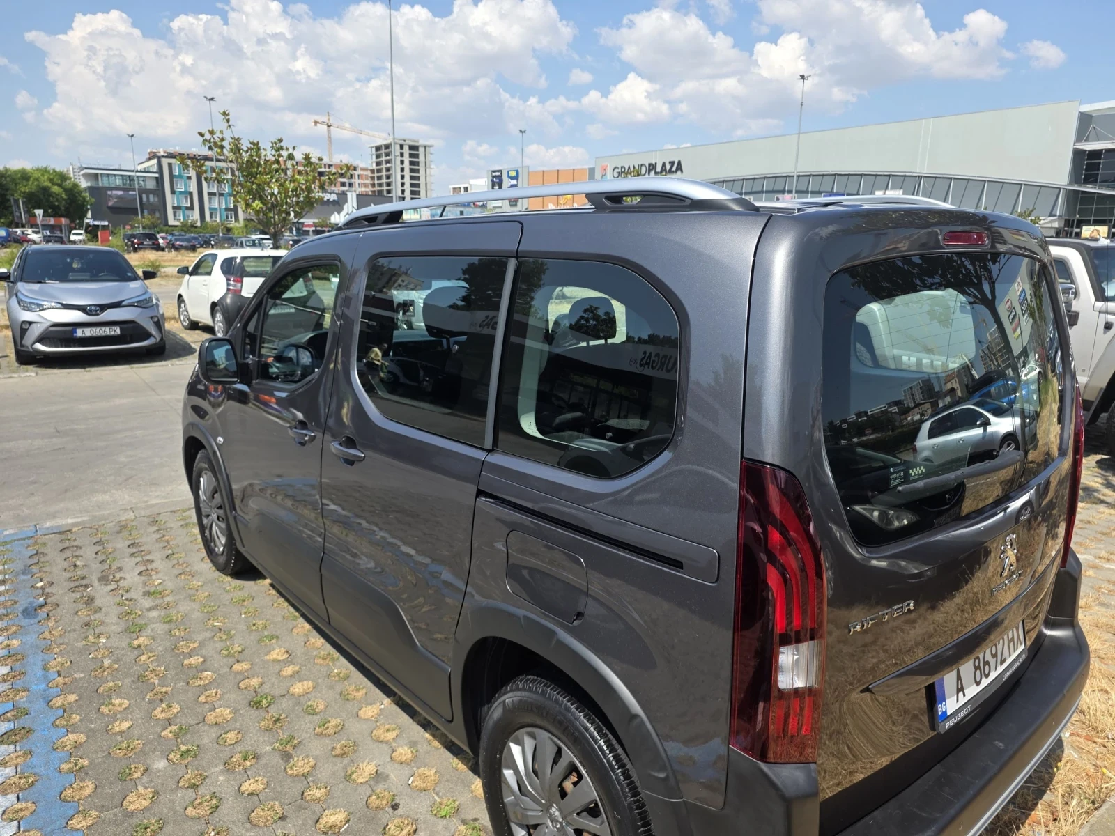 Peugeot Rifter Allure , снимка 4 - Автомобили и джипове - 55304992
