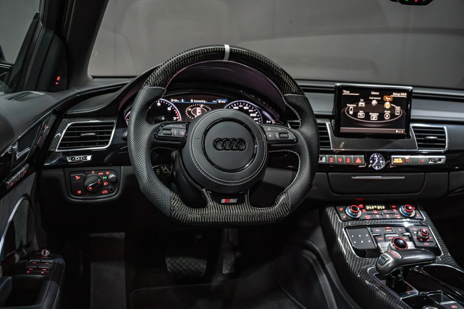 Audi A8 3.0T /S8/MATRIX/B&O/MEMORY/HUD/F1/CARBON/FULL/, снимка 10 - Автомобили и джипове - 55434908