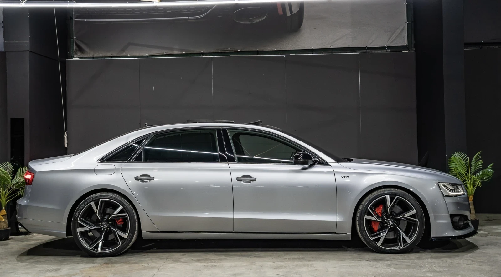 Audi A8 3.0T /S8/MATRIX/B&O/MEMORY/HUD/F1/CARBON/FULL/, снимка 7 - Автомобили и джипове - 55434908