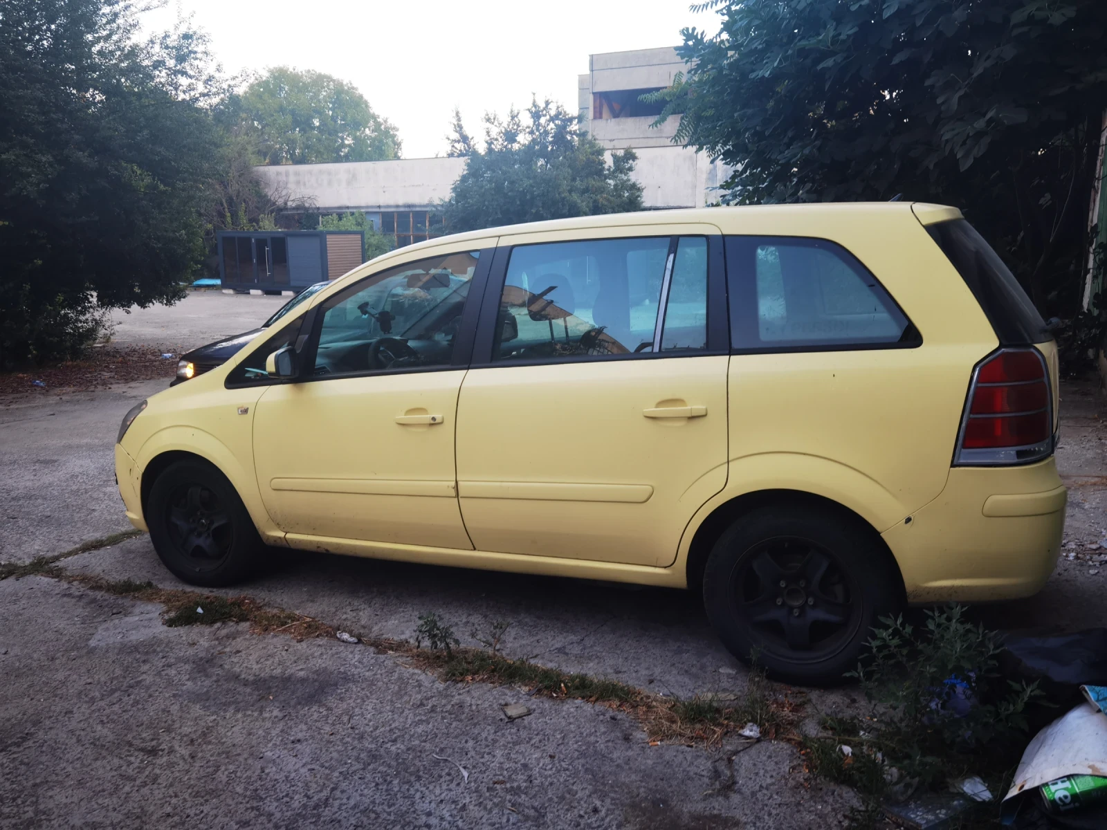 Opel Zafira 1.6 Заводски Метан