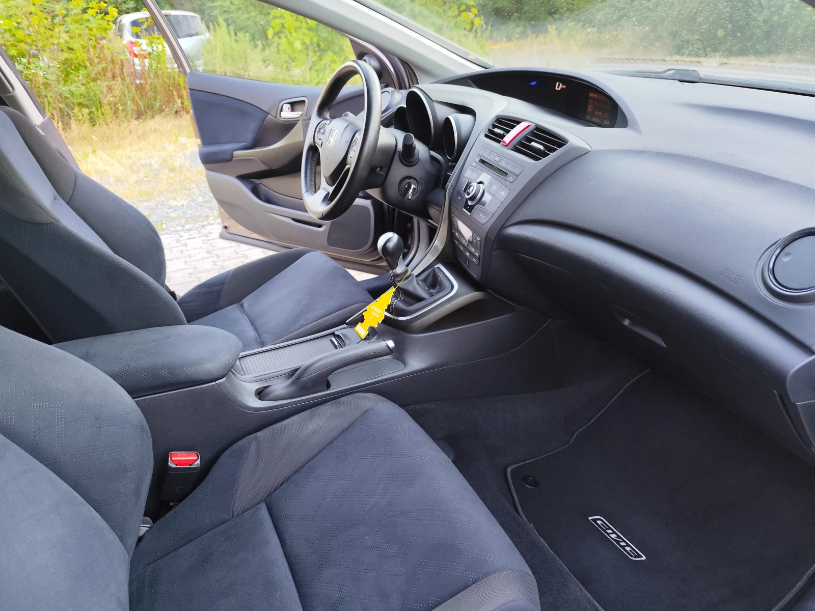 Honda Civic 1.8 VTEC , Sport 141к.с. Германия , снимка 16 - Автомобили и джипове - 55646034