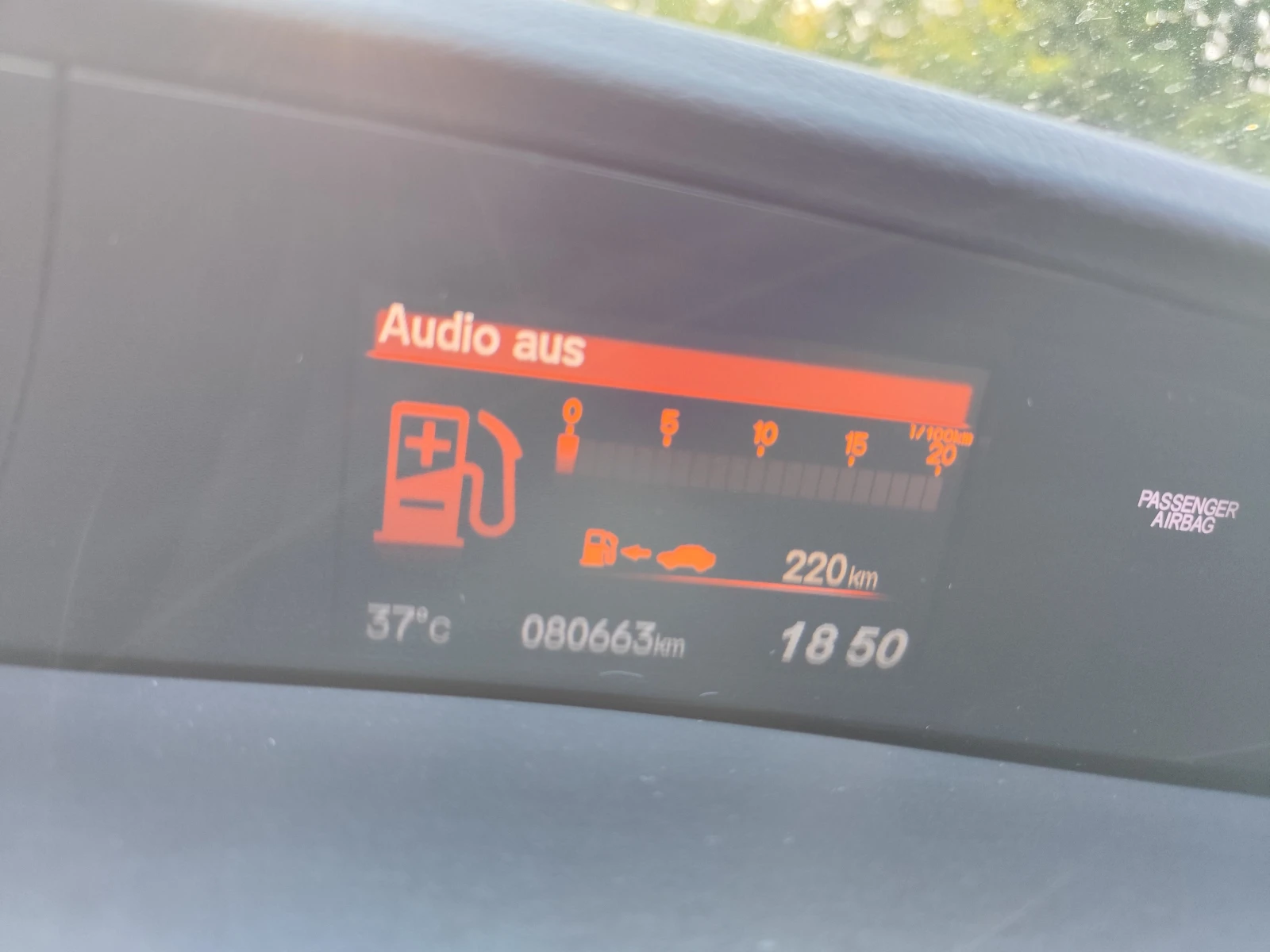 Honda Civic 1.8 VTEC , Sport 141к.с. Германия , снимка 9 - Автомобили и джипове - 55646034