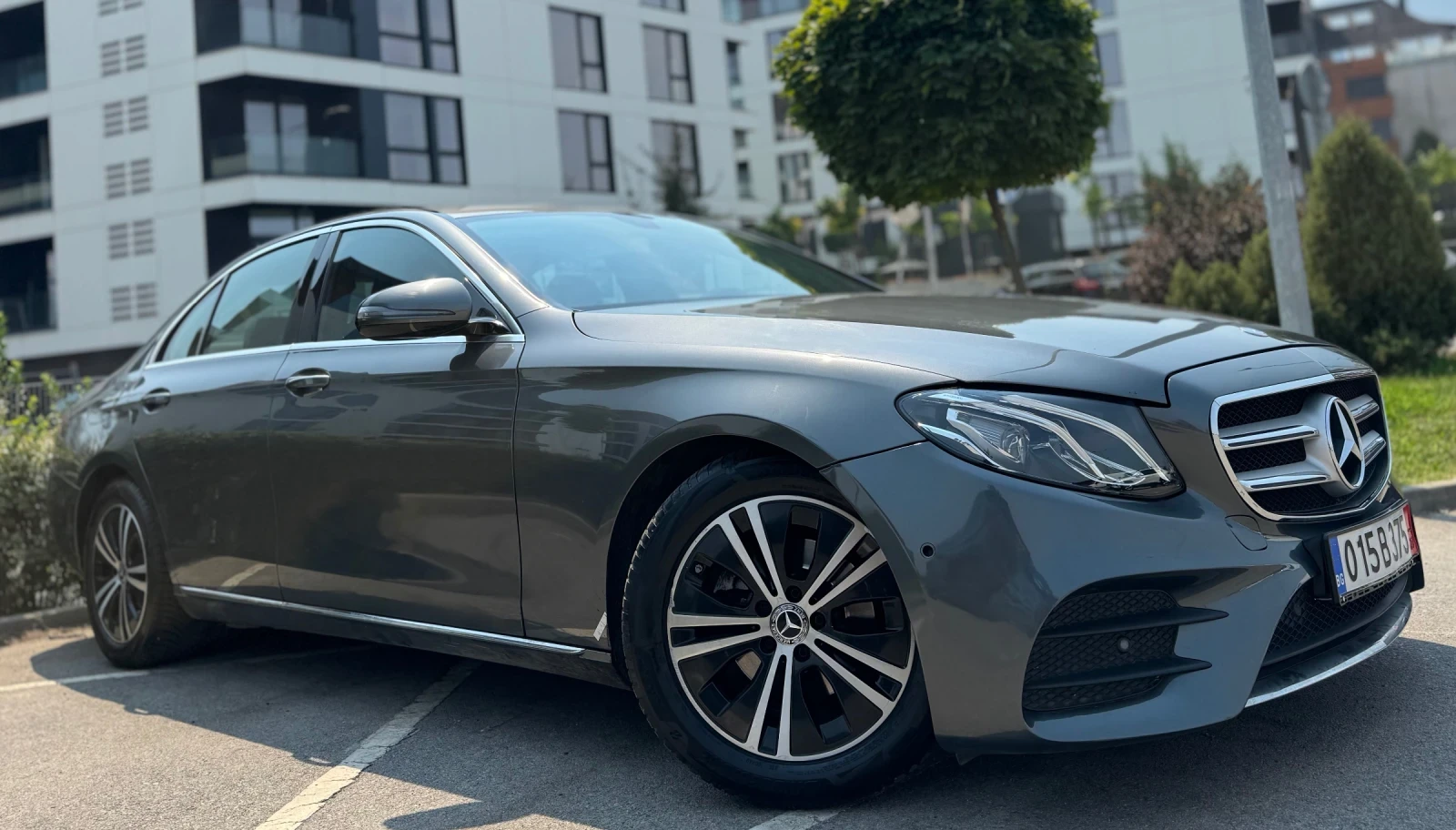 Mercedes-Benz E 220 Burmester* 2.2d, снимка 3 - Автомобили и джипове - 55708106