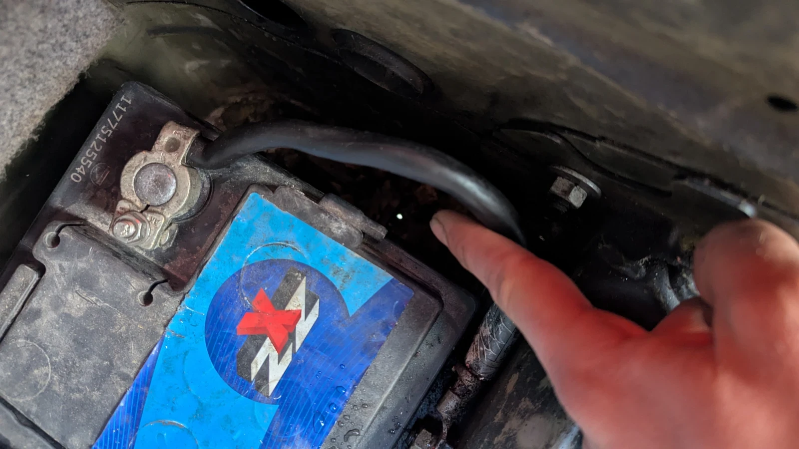 BMW 330, снимка 15 - Автомобили и джипове - 55987069
