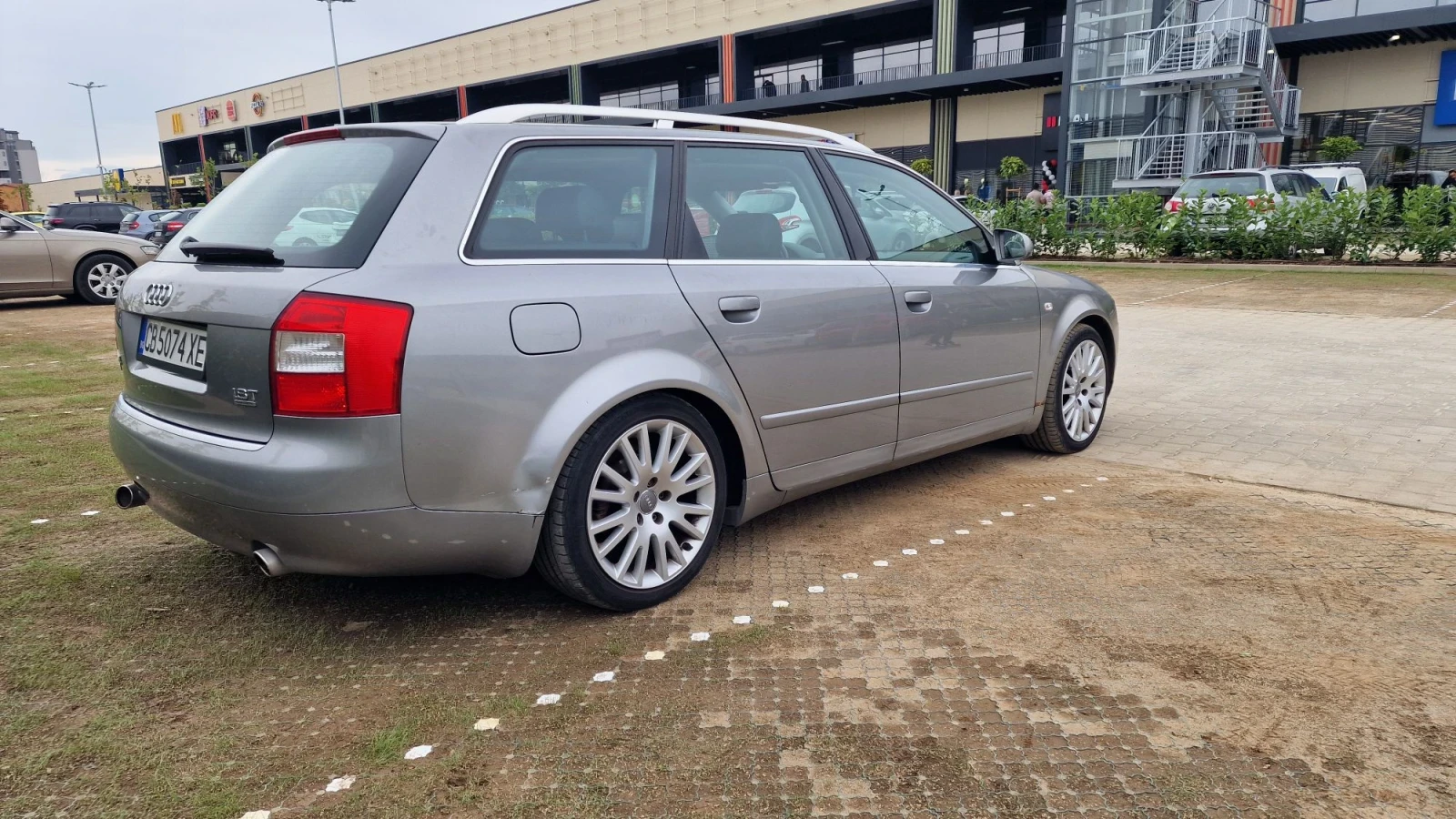 Audi A4 1.8TQ BFB LPG, снимка 3 - Автомобили и джипове - 56227096
