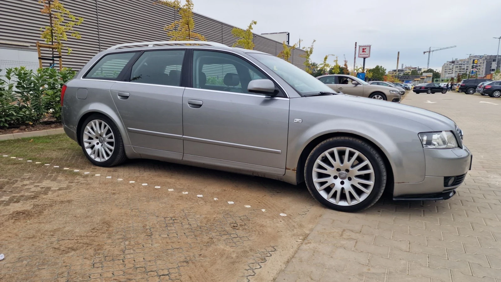 Audi A4 1.8TQ BFB LPG, снимка 2 - Автомобили и джипове - 56227096
