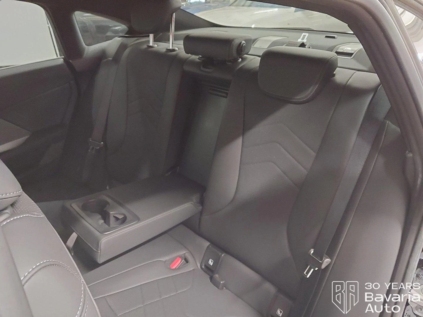 BMW 235 M235 xDrive Gran Coupe Steptronic, снимка 8 - Автомобили и джипове - 56302771