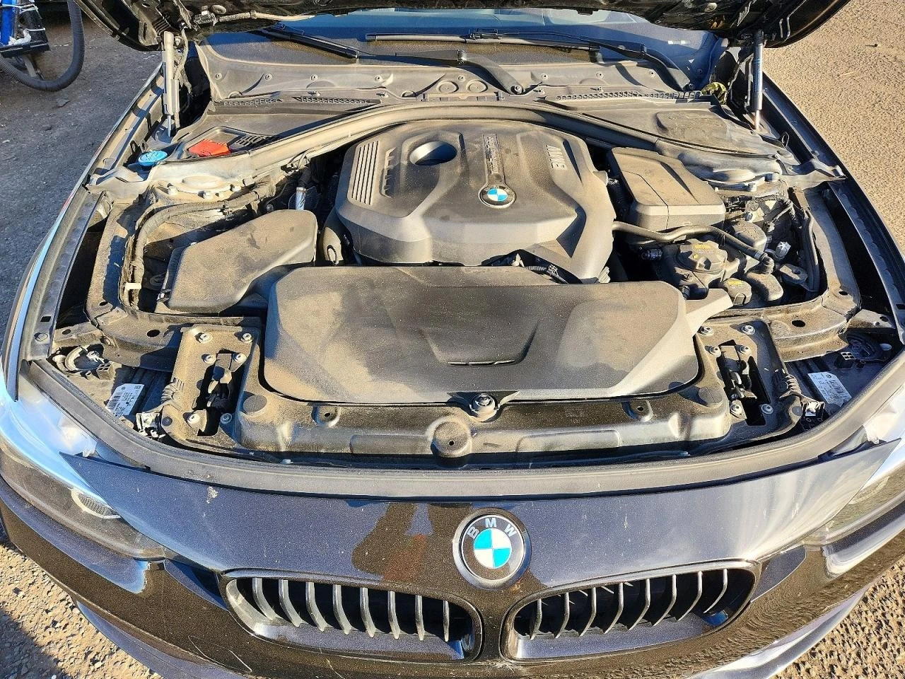 BMW 330, снимка 7 - Автомобили и джипове - 56623894