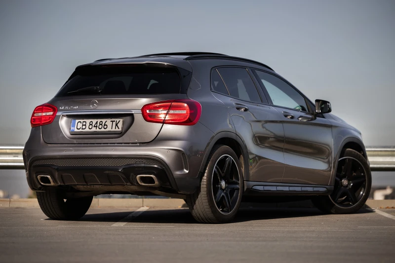 Mercedes-Benz GLA 250, снимка 5 - Автомобили и джипове - 47786847