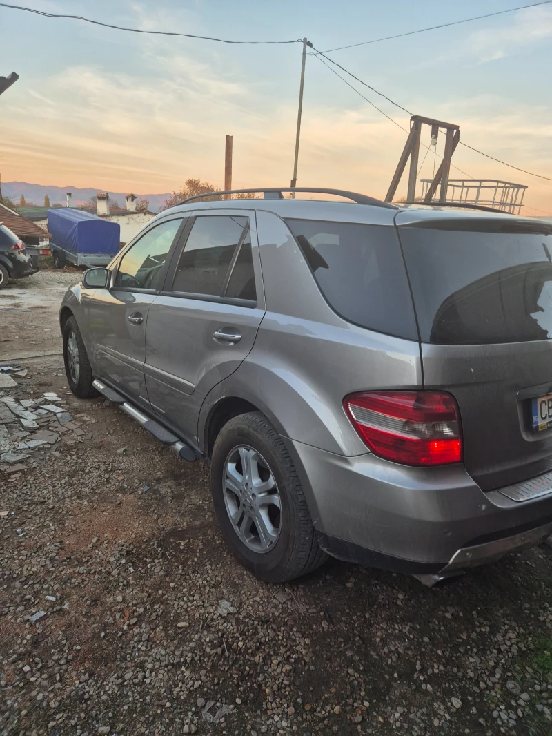 Mercedes-Benz ML 500, снимка 4 - Автомобили и джипове - 47814610