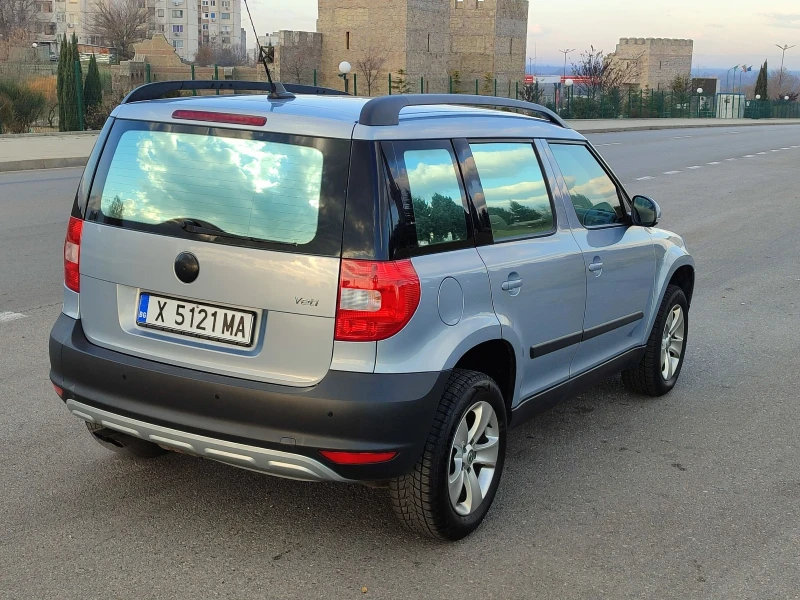 Skoda Yeti DSG, снимка 3 - Автомобили и джипове - 48255674