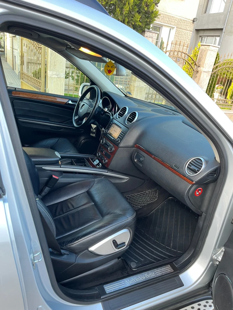 Mercedes-Benz GL 320, снимка 10 - Автомобили и джипове - 53032787