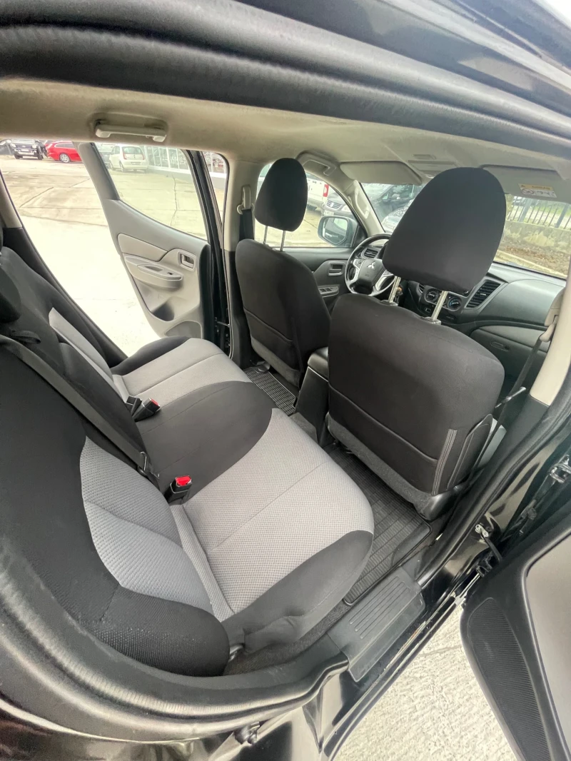 Mitsubishi L200 2.5DI-D-155к.с., снимка 14 - Автомобили и джипове - 51970392