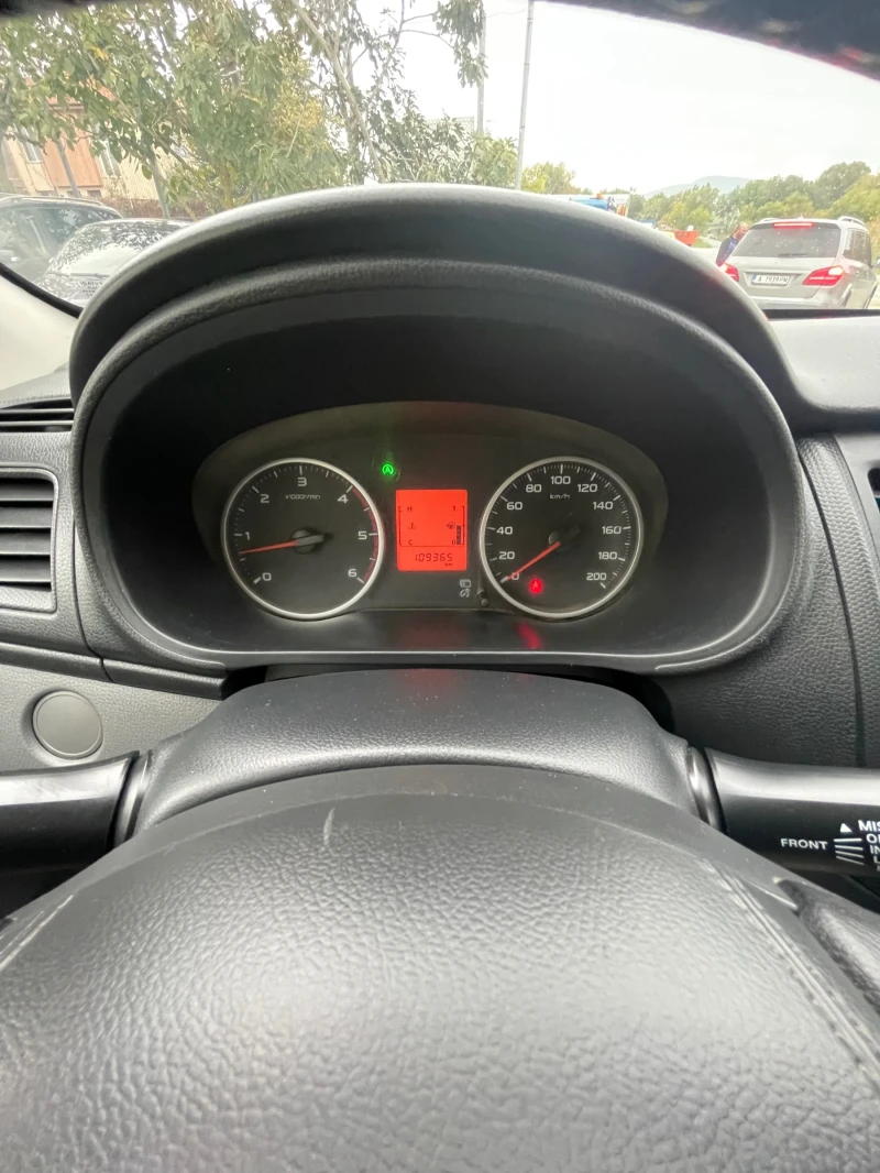 Mitsubishi L200 2.5DI-D-155к.с., снимка 12 - Автомобили и джипове - 51970392