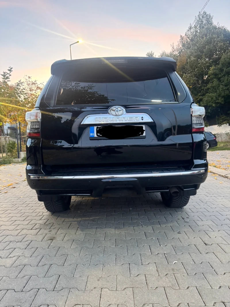 Toyota 4runner Limited, снимка 4 - Автомобили и джипове - 52565823