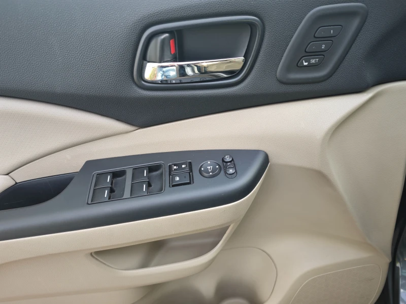 Honda Cr-v 2.2 i-DTЕC AWD Premium, снимка 8 - Автомобили и джипове - 52724429