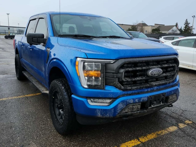 Ford F150 * XLT CREW CAB SHORT BED * Lifted * CARFAX * , снимка 2 - Автомобили и джипове - 53539670