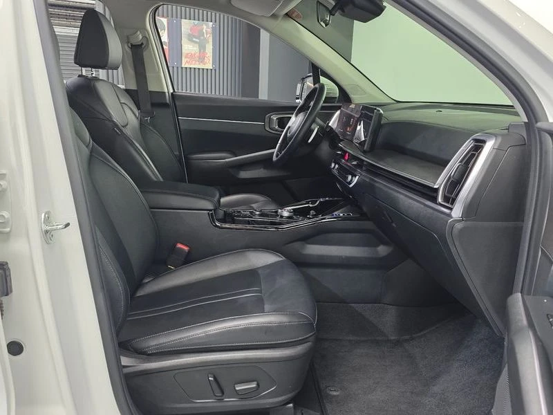 Kia Sorento Diesel 2.2 2WD| 199к.с.| ВКЛ.ТЕХНОТЕСТ, снимка 11 - Автомобили и джипове - 55274545