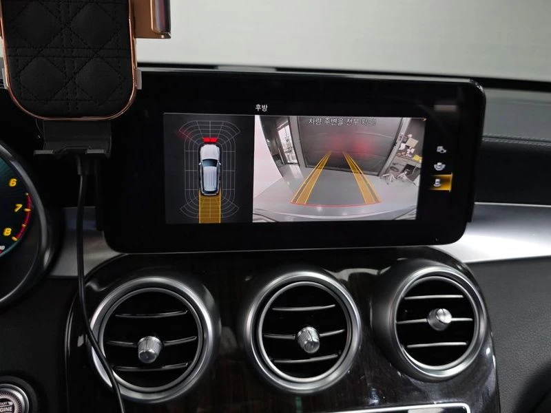 Mercedes-Benz GLC GLC300 4MATIC| 258к.с., снимка 15 - Автомобили и джипове - 56004176
