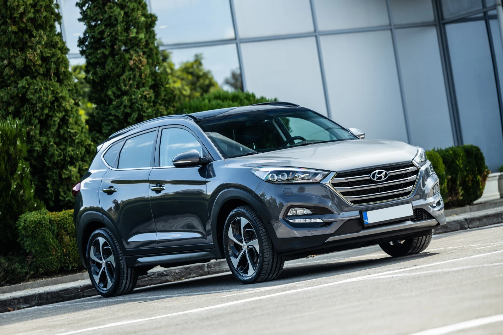 Hyundai Tucson 1.6ШВЕЙЦАРИЯ/ПАНОРАМА/4Х4/LED/NAVI/LANE ASSIST/ - изображение 4