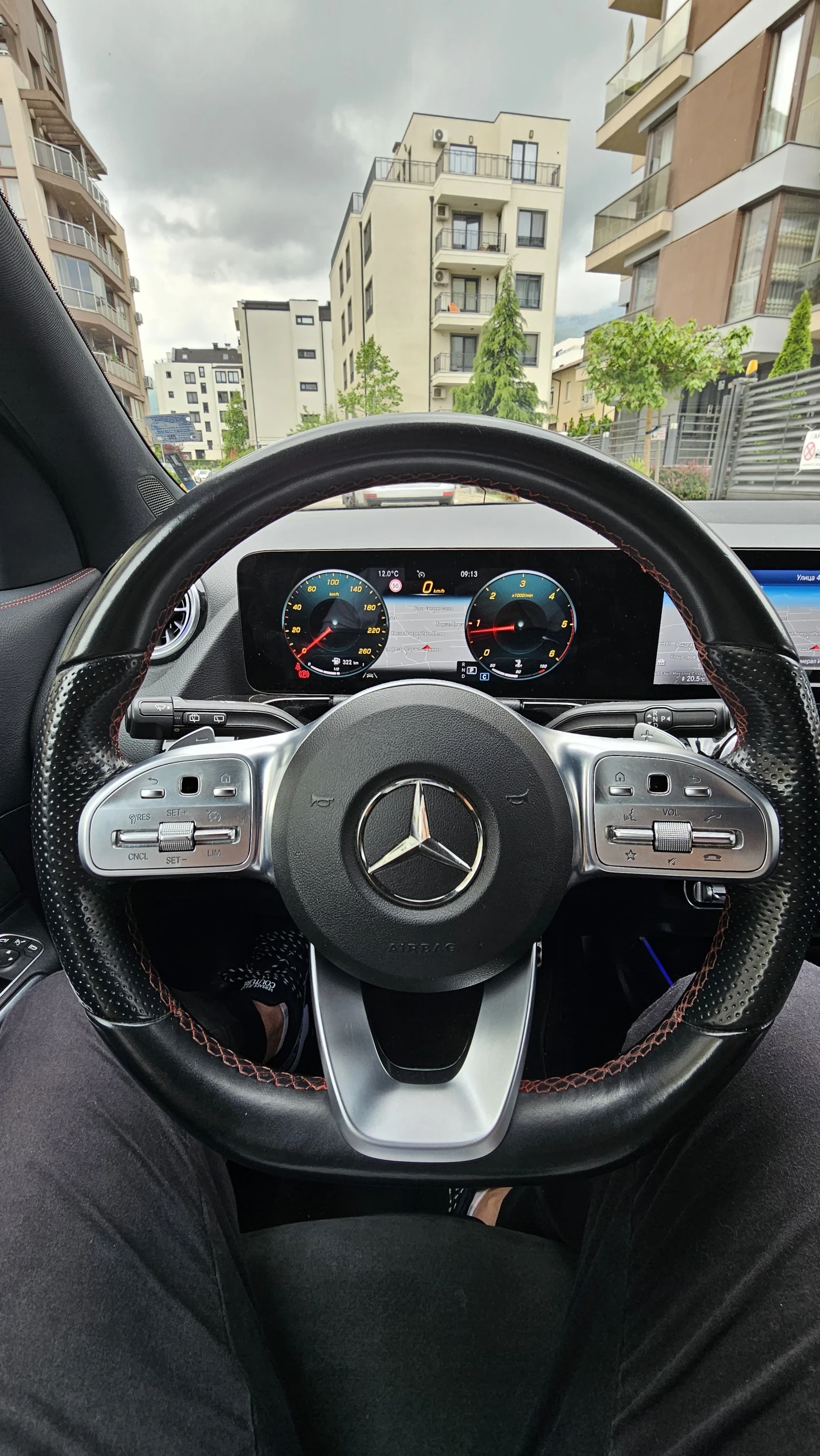 Mercedes-Benz GLA 200 AMG - изображение 5
