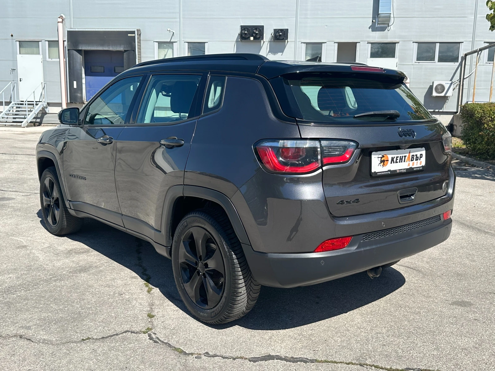 Jeep Compass 2.0d 140 к.с. 4х4 - изображение 3