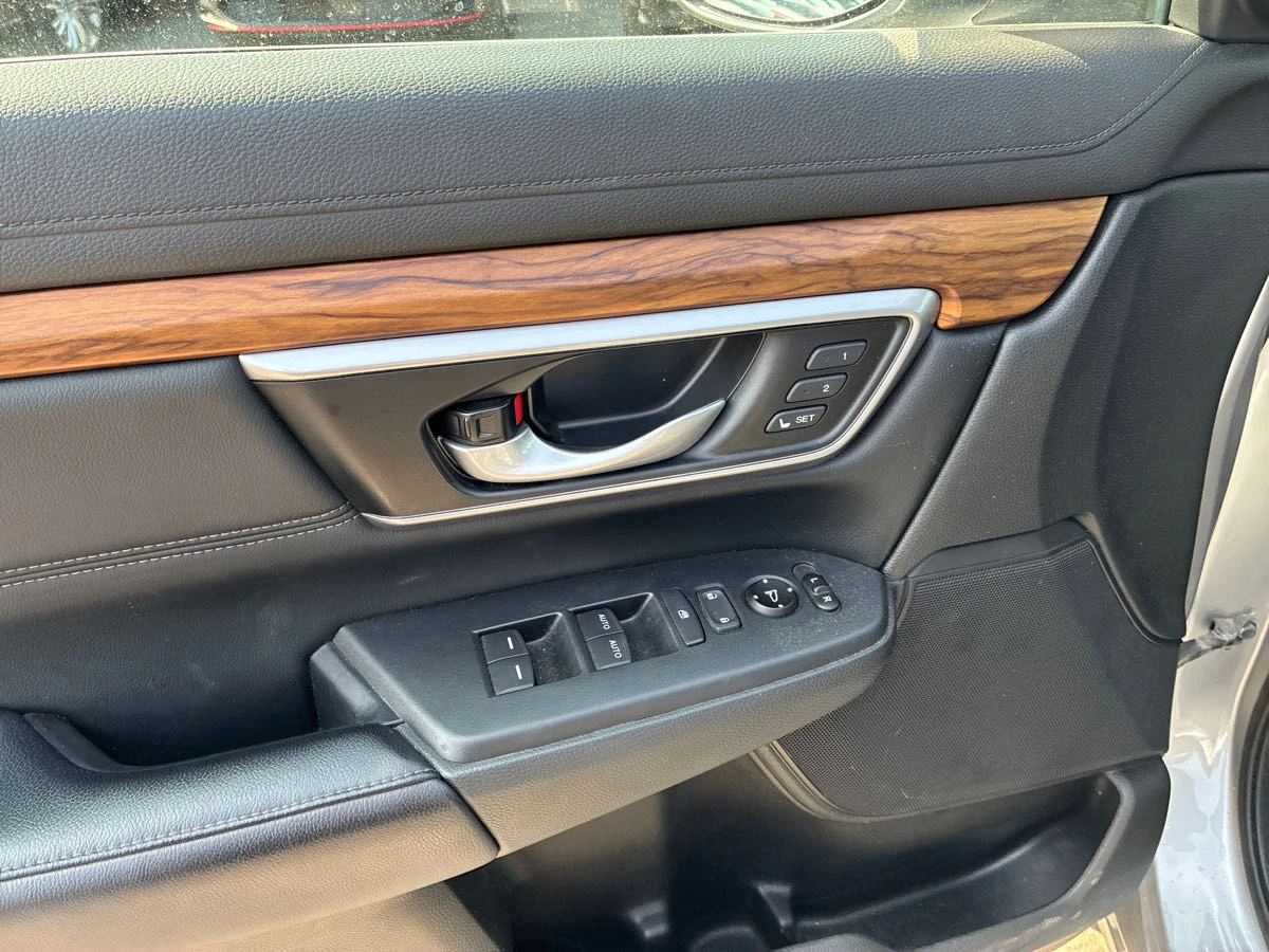 Honda Cr-v * Touring AWD* * АВТОКРЕДИТ* * ЦЕНА ДО БЪЛГАРИЯ*  - изображение 9