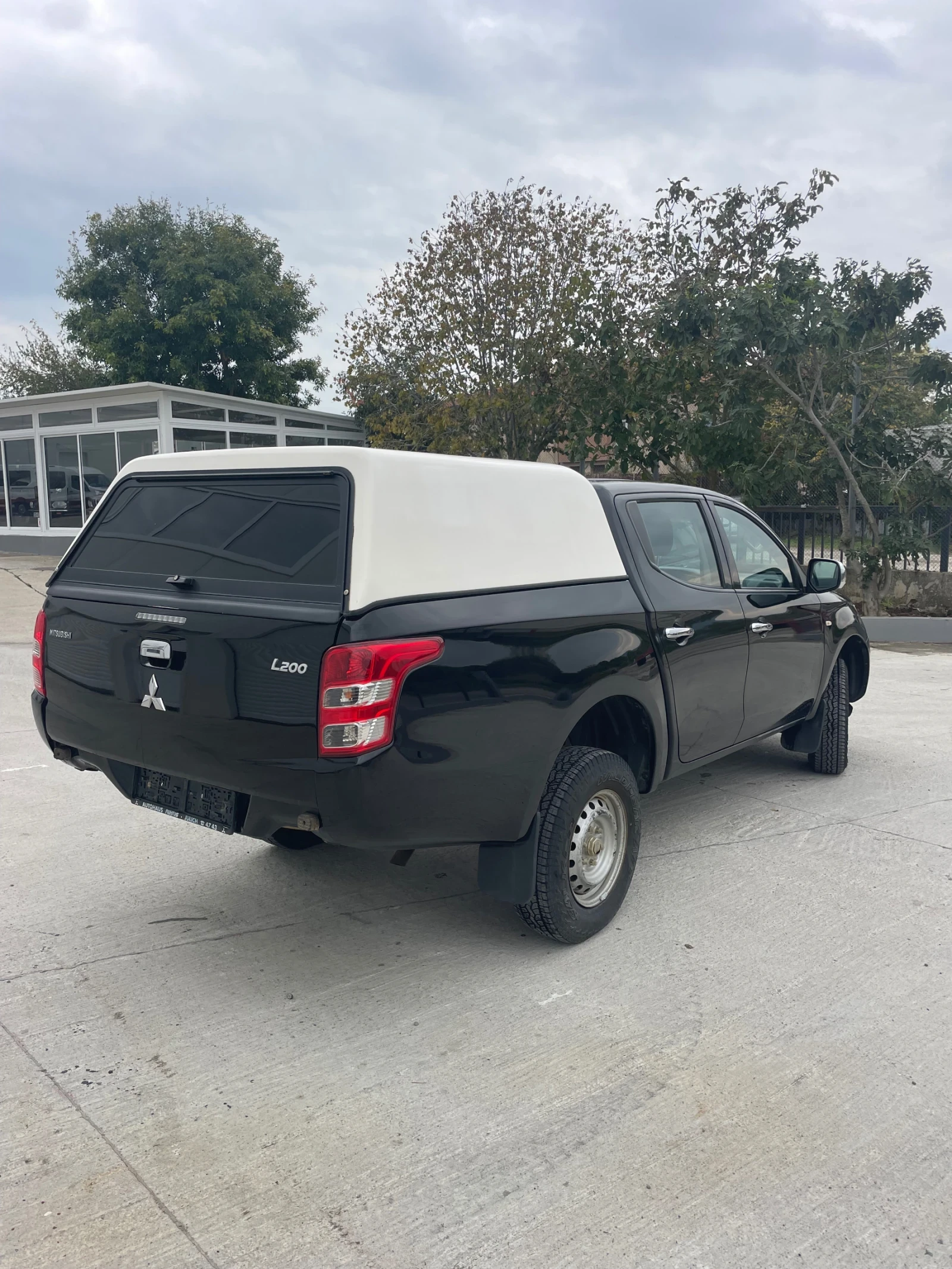 Mitsubishi L200 2.4DI-D-155к.с. - изображение 4