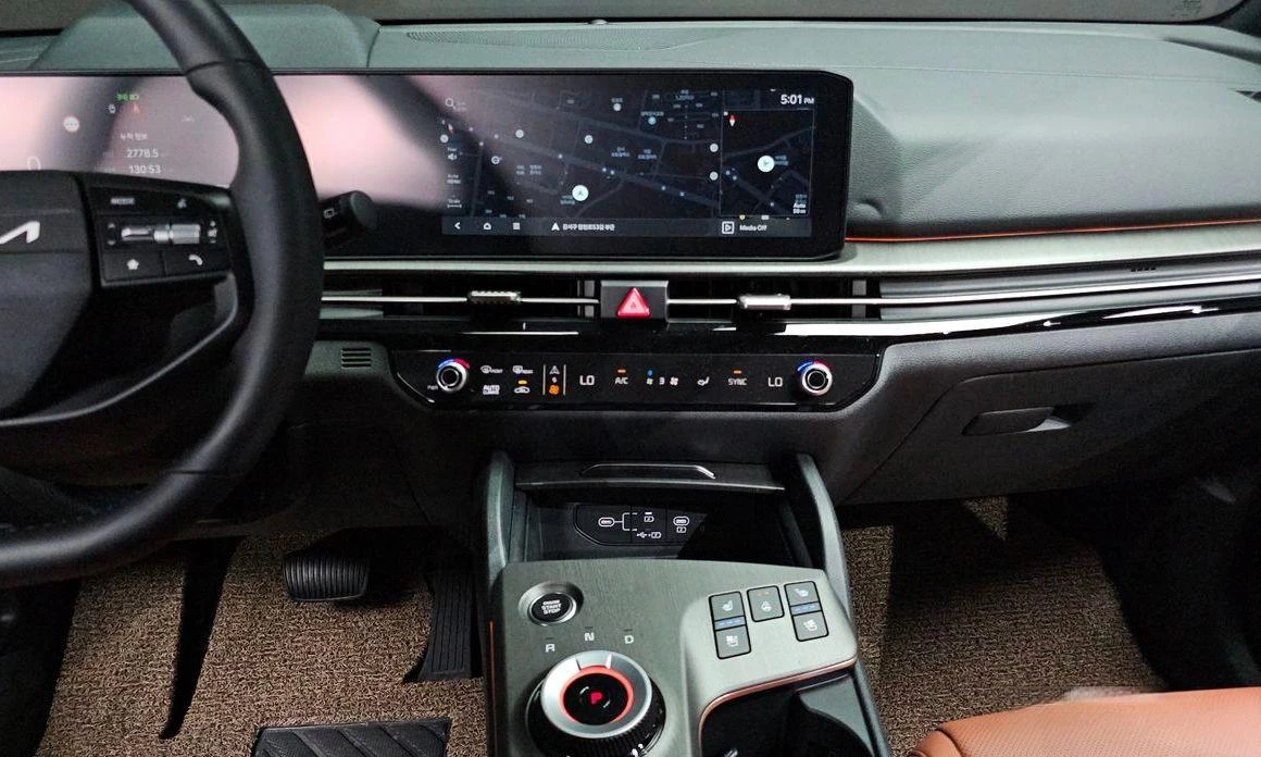 Kia Sportage Gasoline 1.6 Turbo 2WD Signature | Mobile.bg   14