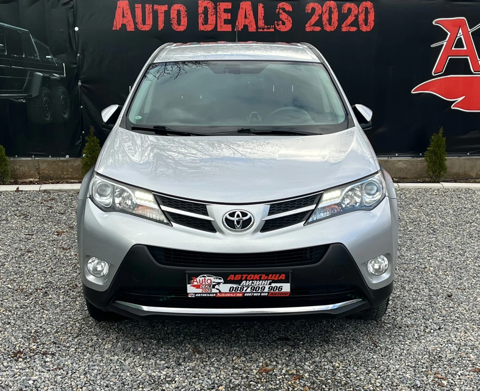 Toyota Rav4 2.0 D4D* KAMERA* NAVI* LED* СОБСТВЕН ЛИЗИНГ - изображение 3