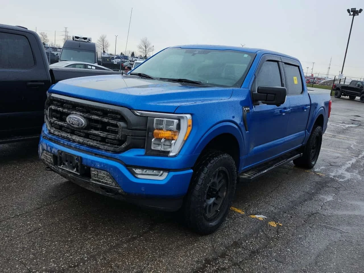 Ford F150 * XLT CREW CAB SHORT BED * Lifted * CARFAX *  | Mobile.bg � ����������� 1