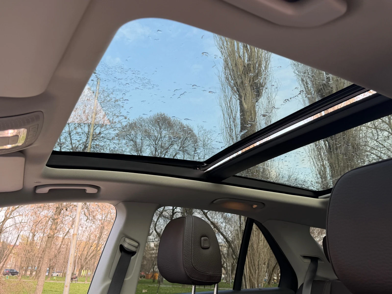 Mercedes-Benz GLE 400 AMG, снимка 9 - Автомобили и джипове - 53904034